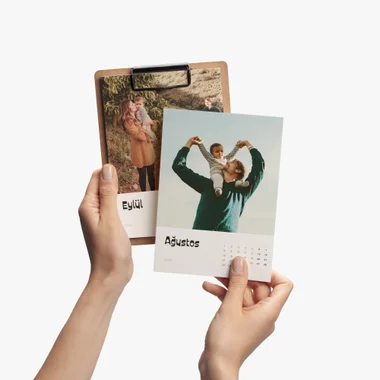 12 ay farklı aile fotoğraflarıyla özel magnet takvimi 2026